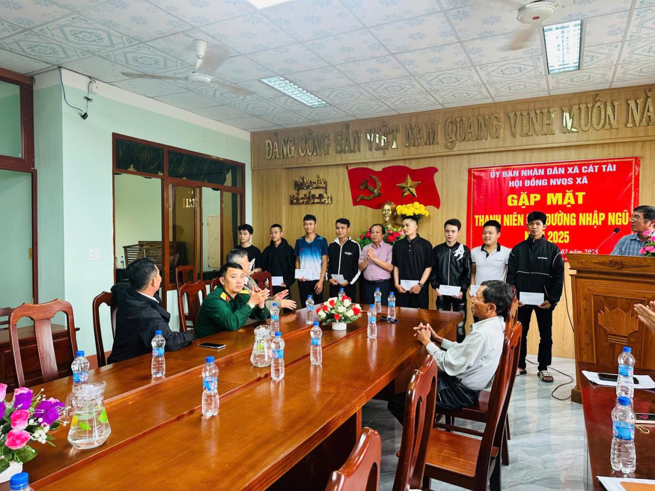 Gặp mặt thanh niên lên đường nhập ngũ năm 2025 Gặp mặt thanh niên lên đường nhập ngũ năm 2025