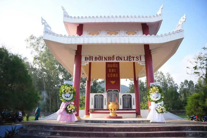 Lễ kỷ niệm 50 năm Ngày giải phóng xã Cát Tài Lễ kỷ niệm 50 năm Ngày giải phóng xã Cát Tài